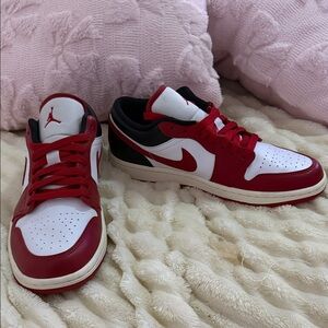 Nike Women's Red and White Low-Top Jordans